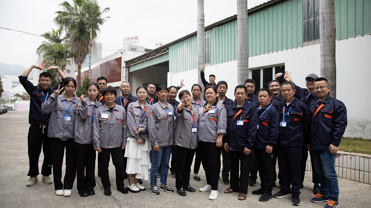 Entering the beverage factory: XIAMEN  ELISHA MINERAL WATER CO.，LTD. Start global cooperation