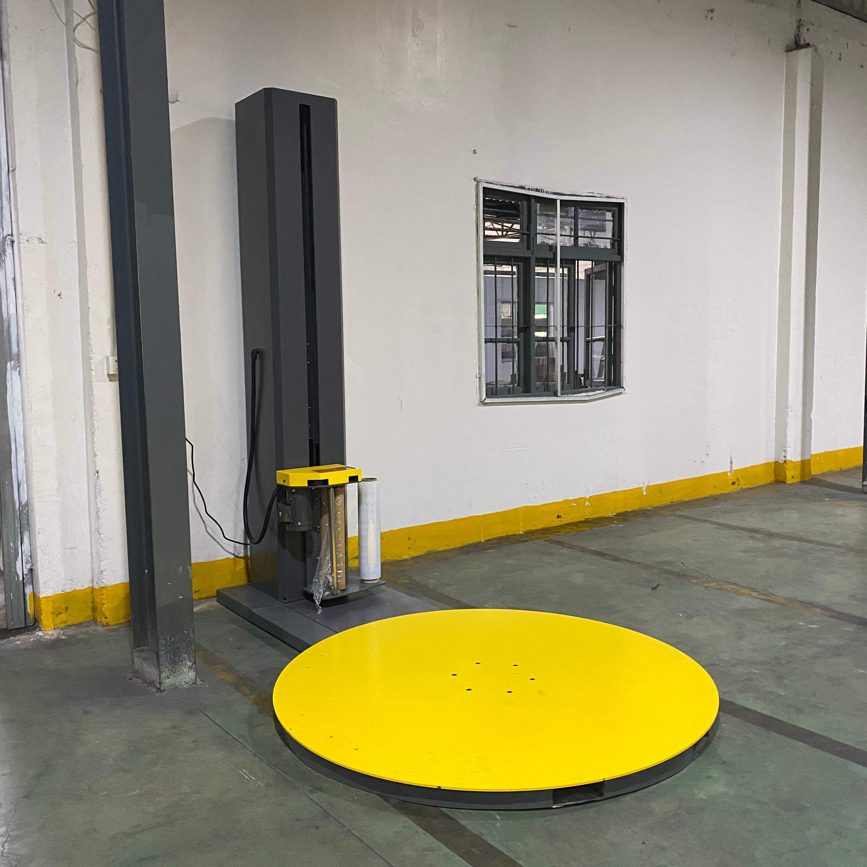 Elisha Upgrades Pallet Wrapping Line — Stronger Sea Freight Protection for Carbonated Drinks in PET
